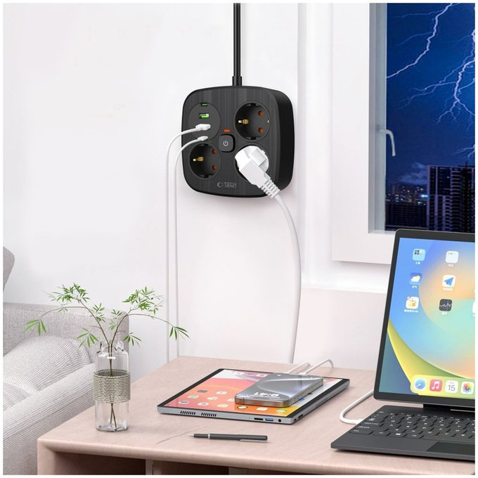 Netzladegerät PCS3X4 Power Strip 2 USB & 2 USB-C & 3 Socket 200cm, schwarz, Tech-Protect