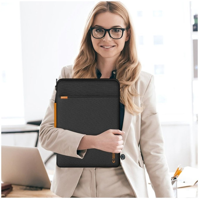 Laptop-Hülle Defender Rs 15-16, schwarz, Tech-Protect